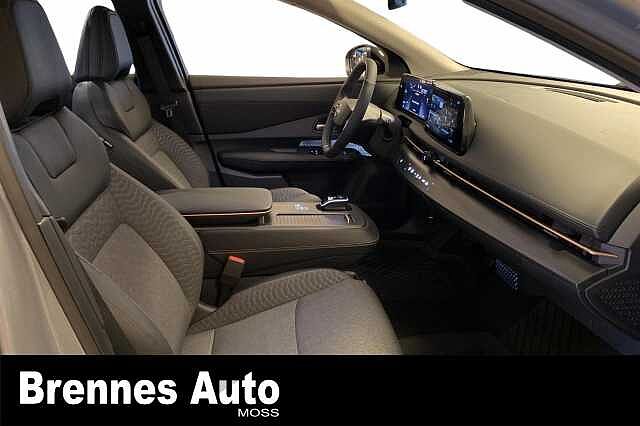 Nissan Ariya rente! F&aring; biler p&aring; lager!