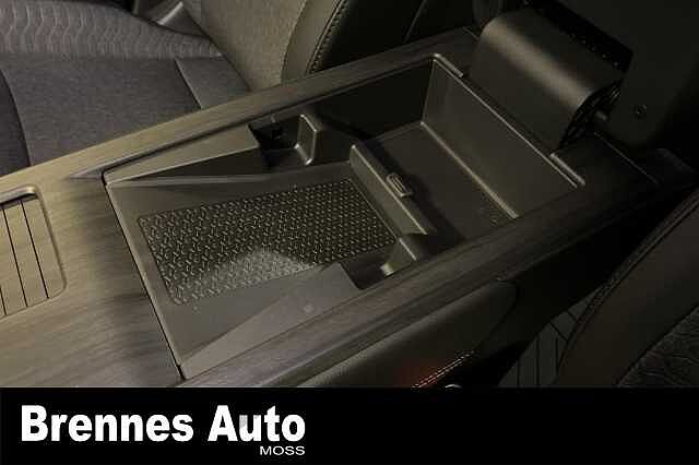 Nissan Ariya rente! F&aring; biler p&aring; lager!