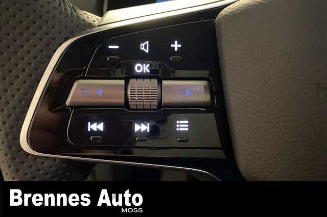 Nissan Ariya rente! F&aring; biler p&aring; lager!