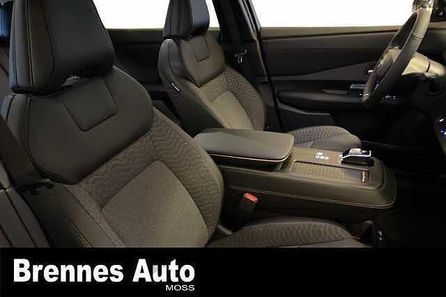 Nissan Ariya rente! F&aring; biler p&aring; lager!